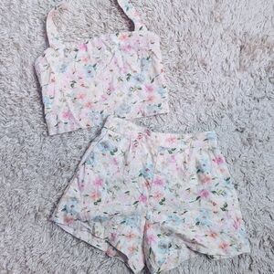 COPY - DAINTY LINEN SET